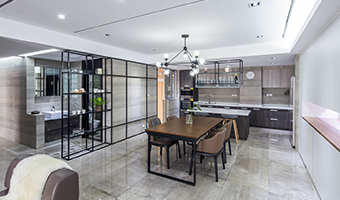 整木定制裝修現(xiàn)代風格有什么注意事項？