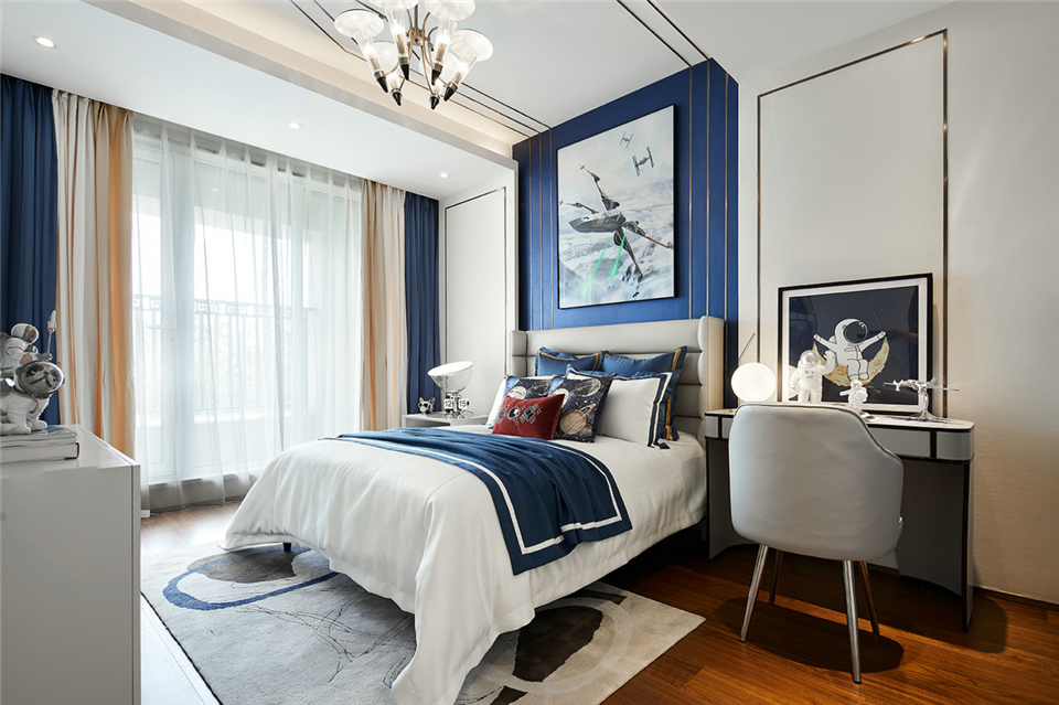 大臥室怎么進(jìn)行整木定制裝修，要注意什么？(圖3)